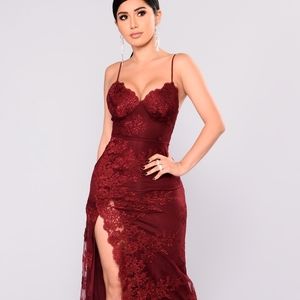 Tokyo Lace maxi dress burgundy, Christmas holiday dress
